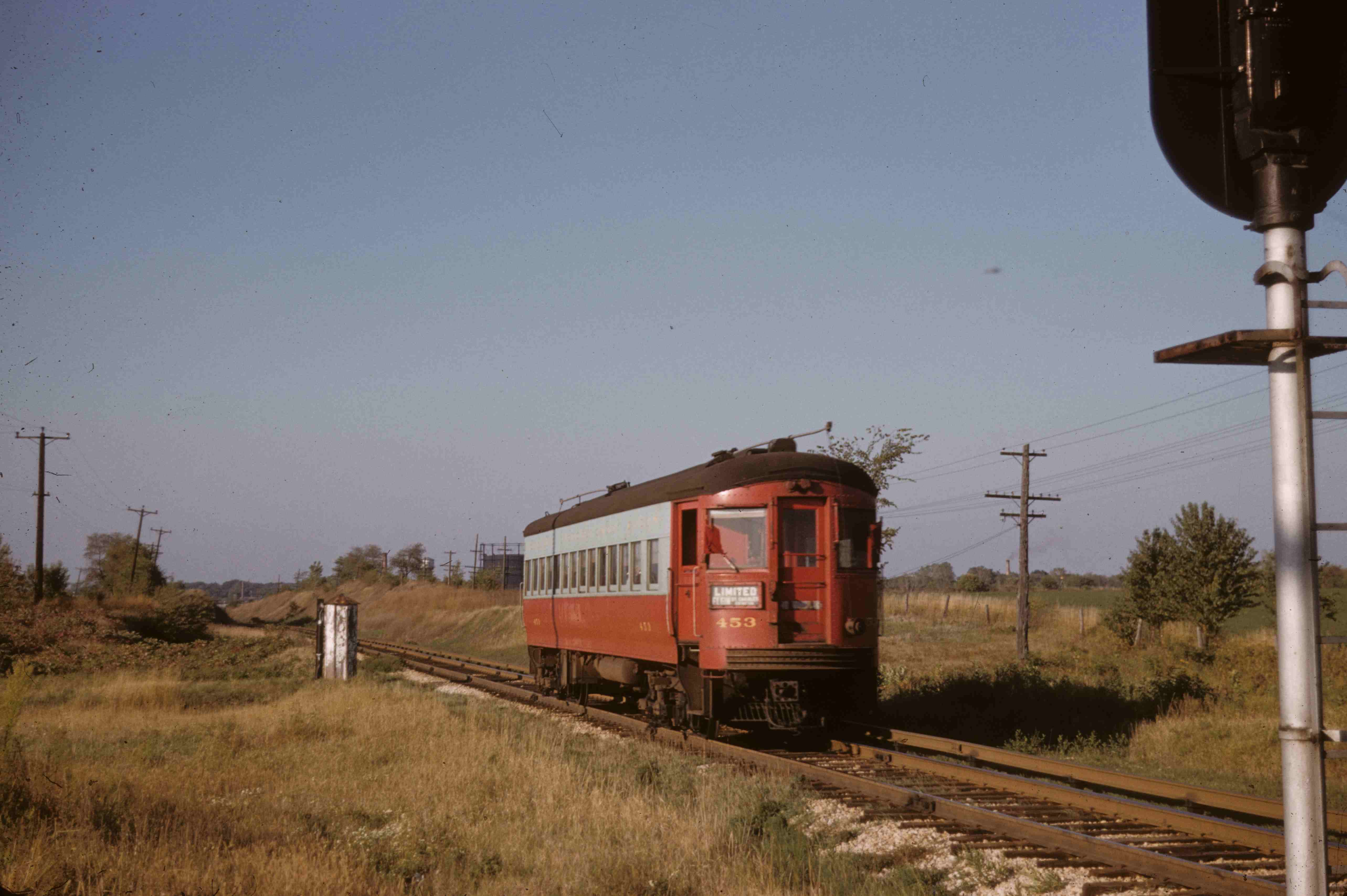 CA&E 453 WB on Elgin branch